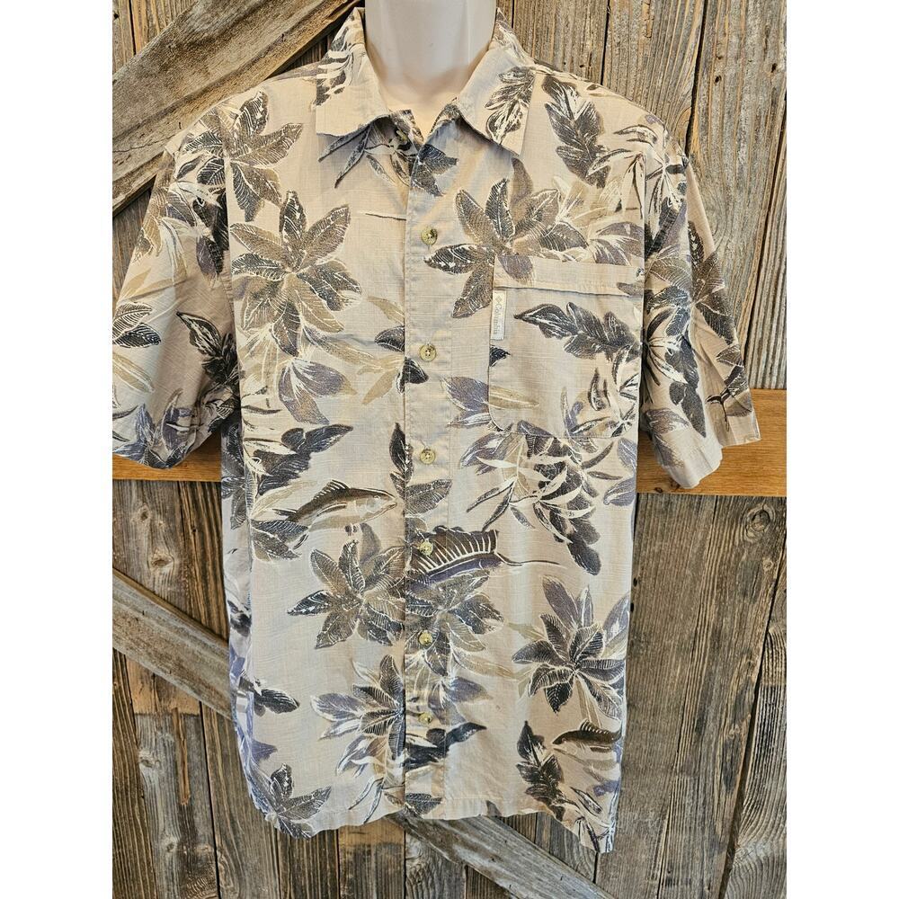 Columbia men size medium short sleeve island hawaiin button up EUC 100% cotton ^